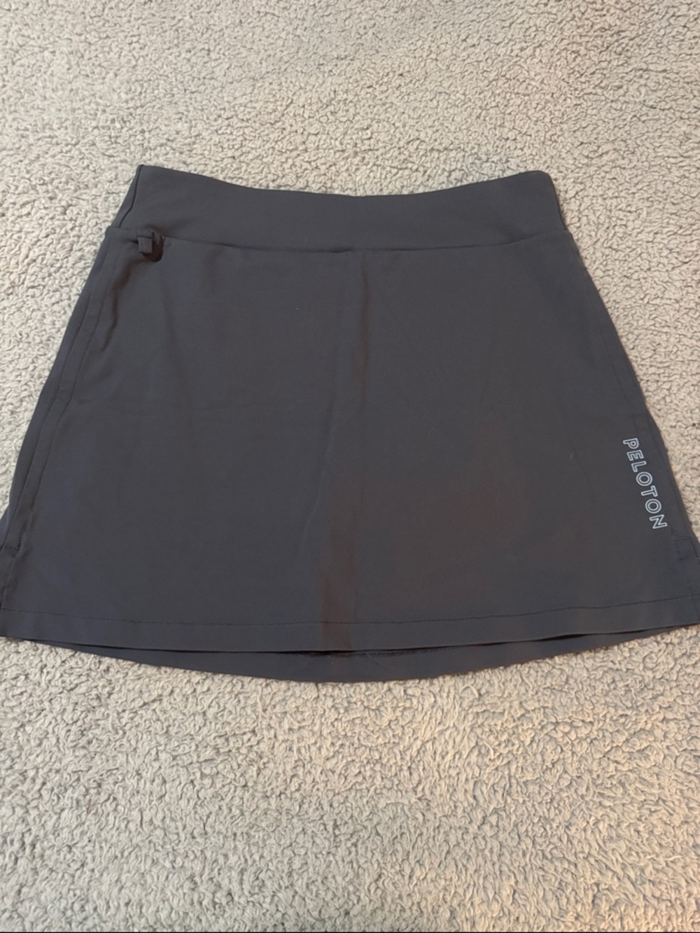 Peloton Women's grey Active Skort